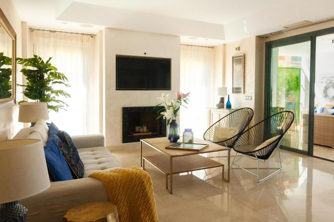 Polo Royale Waterfront Luxury Apt - 3 Terraces And Pool Sotogrande Bagian luar foto
