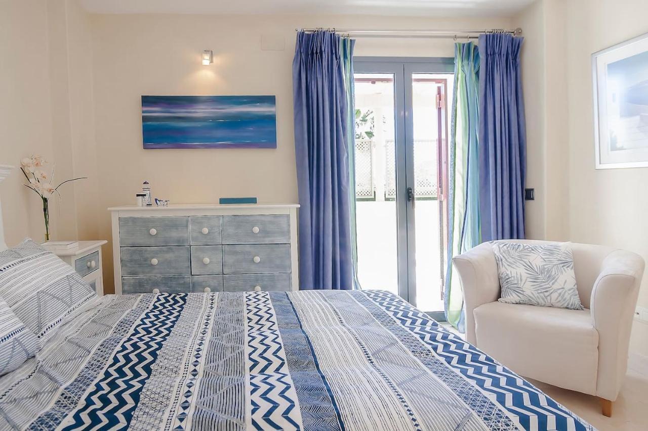 Polo Royale Waterfront Luxury Apt - 3 Terraces And Pool Sotogrande Bagian luar foto