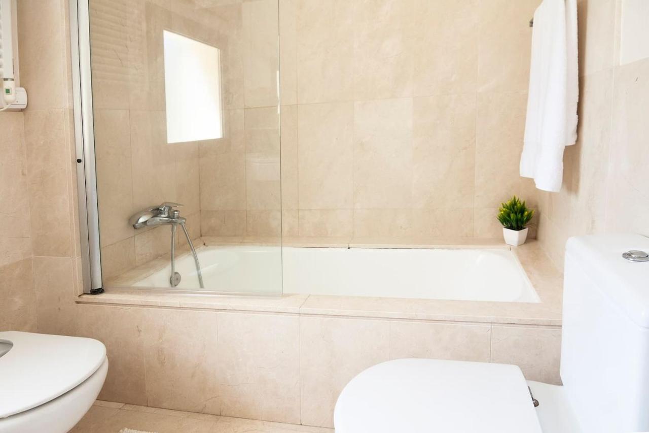 Polo Royale Waterfront Luxury Apt - 3 Terraces And Pool Sotogrande Bagian luar foto