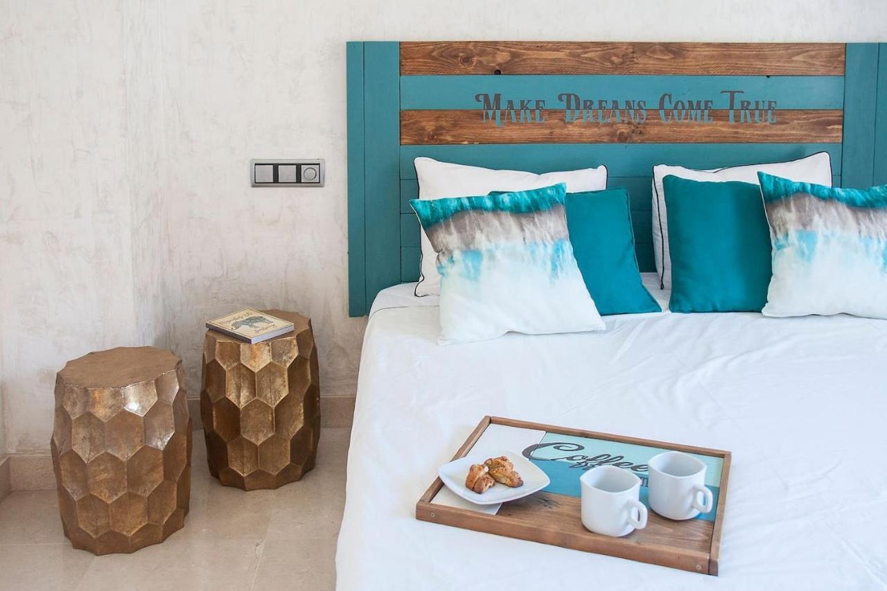 Polo Royale Waterfront Luxury Apt - 3 Terraces And Pool Sotogrande Bagian luar foto