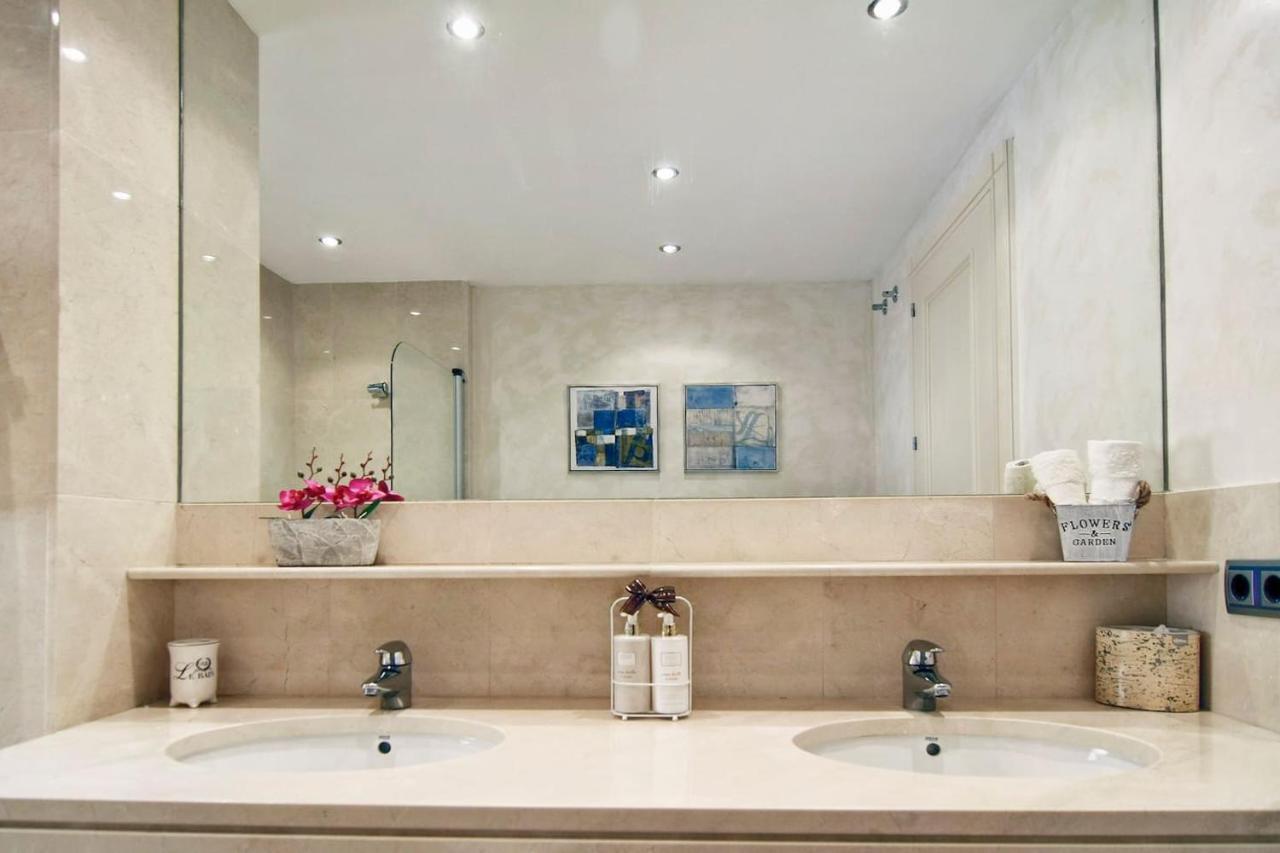 Polo Royale Waterfront Luxury Apt - 3 Terraces And Pool Sotogrande Bagian luar foto